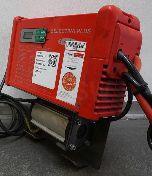 FRONIUS Selectiva Plus 2080 E Option 24V/80A - Аккумулятор: фото 1 FRONIUS Selectiva Plus 2080 E Option 24V/80A - Аккумулятор: фото 1