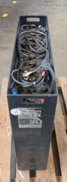 GRUMA 24 Volt 3 PzS 465 Ah - Аккумулятор: фото 1