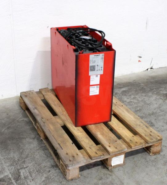GRUMA 24 Volt 4 PzV 400 Ah - Аккумулятор: фото 1 GRUMA 24 Volt 4 PzV 400 Ah - Аккумулятор: фото 1