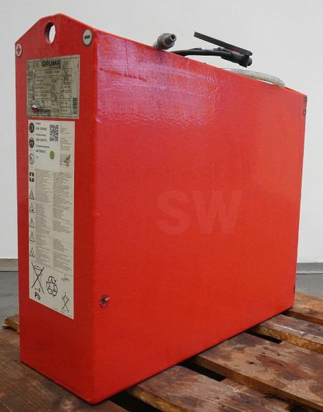 HAWKER 24 Volt 3 PzB 225 Ah - Аккумулятор: фото 1 HAWKER 24 Volt 3 PzB 225 Ah - Аккумулятор: фото 1