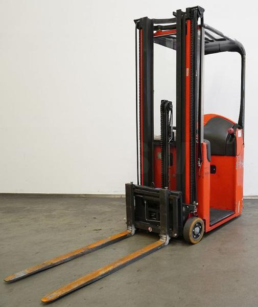 Linde E 10 334 - Электропогрузчик: фото 1 Linde E 10 334 - Электропогрузчик: фото 1