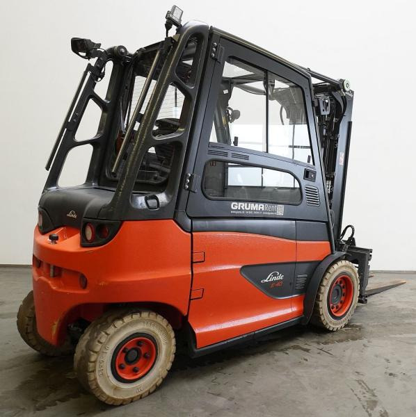Linde E 40/600 H 388 - Электропогрузчик: фото 2 Linde E 40/600 H 388 - Электропогрузчик: фото 2