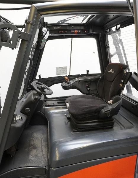 Linde E 40/600 H 388 - Электропогрузчик: фото 3 Linde E 40/600 H 388 - Электропогрузчик: фото 3