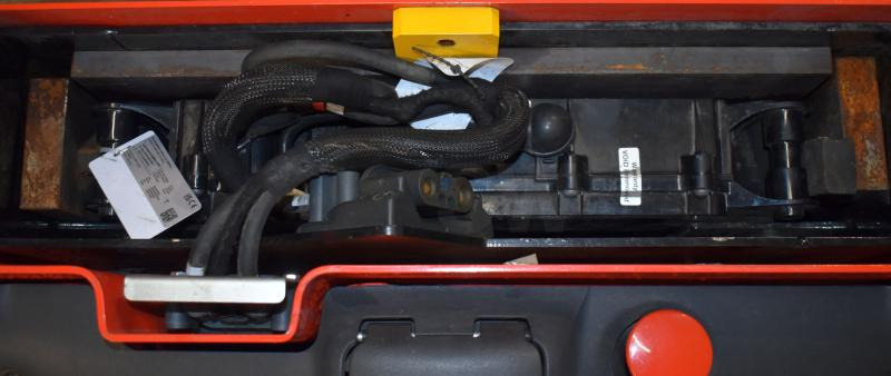 Linde T 18 ION 1155-00 - Тележка: фото 4 Linde T 18 ION 1155-00 - Тележка: фото 4