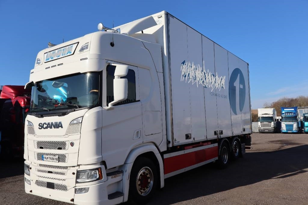 Scania R500B6X2*4NB serie 0016 - Рефрижератор: фото 1 Scania R500B6X2*4NB serie 0016 - Рефрижератор: фото 1