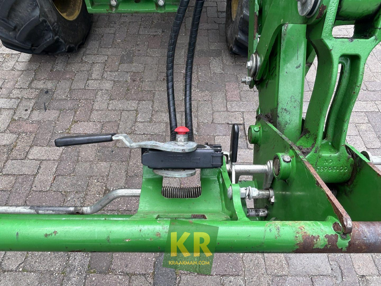 Трактор 5090R John Deere: фото 12