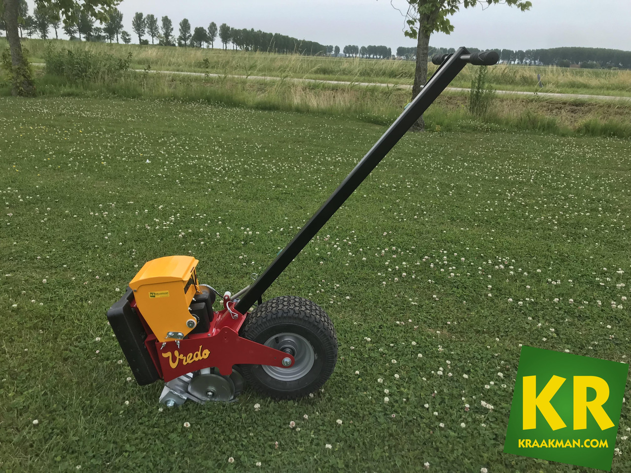 Vredo Turf Buddy - Сеялка: фото 1 Vredo Turf Buddy - Сеялка: фото 1