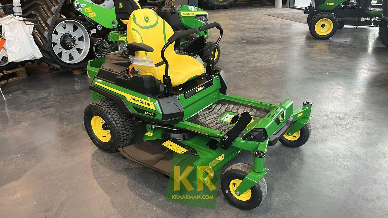 Z320R John Deere - Газонокосилка: фото 1 Z320R John Deere - Газонокосилка: фото 1