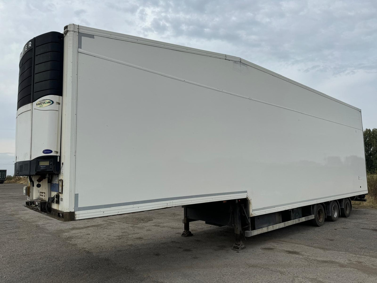 2009 Gray & Adams 13.6m Fridge Trailer - Полуприцеп-рефрижератор: фото 1 2009 Gray & Adams 13.6m Fridge Trailer - Полуприцеп-рефрижератор: фото 1