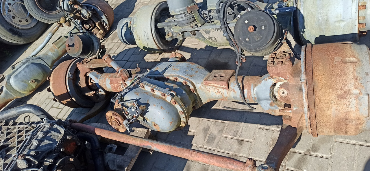 MERCEDES-BENZ ACTROS SK 6x6 8x6 8x8 AD7 - Передняя ось для Грузовиков: фото 1 MERCEDES-BENZ ACTROS SK 6x6 8x6 8x8 AD7 - Передняя ось для Грузовиков: фото 1