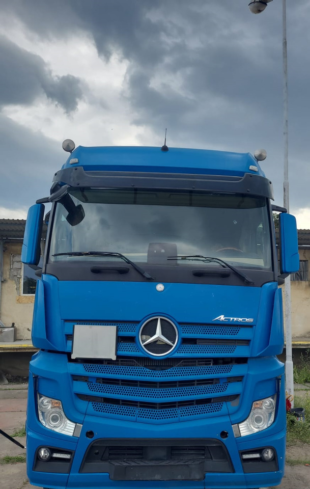 MERCEDES-BENZ Actros MP4 BIG SPACE - Кабина и интерьер для Грузовиков: фото 1 MERCEDES-BENZ Actros MP4 BIG SPACE - Кабина и интерьер для Грузовиков: фото 1
