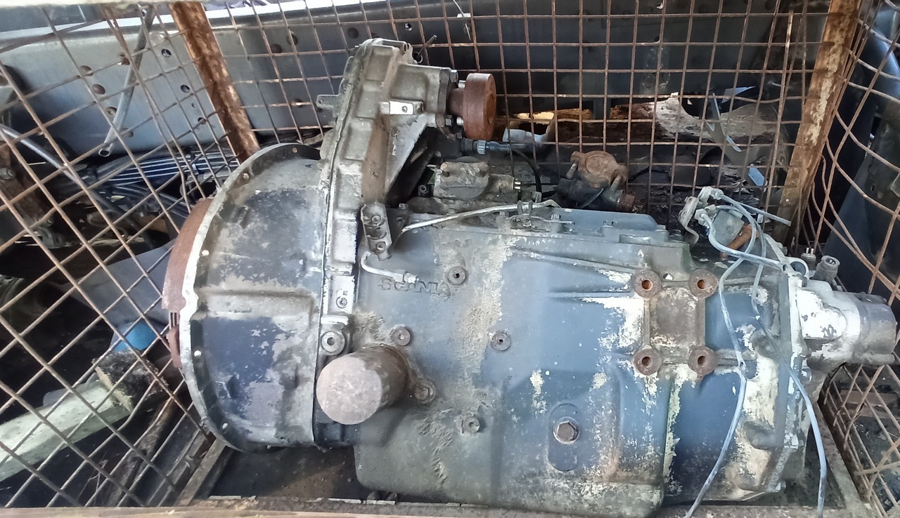 SCANIA P94 P114 P124 8X4 8X6 8X8 GR 900 PTO BETONMISCHER - Коробка передач и запчасти: фото 1