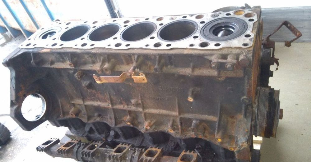 SILNIK IVECO STRALIS CURSOR 10 F3AE3681A 450K E5 CZĘŚCI BLOK GŁOWICA WAŁ TŁOK - Двигатель и запчасти: фото 1