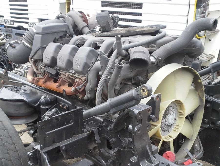SILNIK MERCEDES ACTROS E5  OM501LA  V6 CZĘŚCI BLOK WAŁ KORBOWY TŁOKI OBUDOWA SPRZĘGŁA ROZRZĄDU - Двигатель и запчасти: фото 1