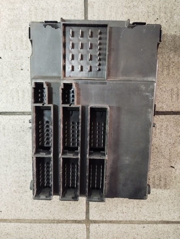 STEROWNIK ZBR2 MAN TGA TGA 4462100000 81258067009 - Блок управления: фото 1 STEROWNIK ZBR2 MAN TGA TGA 4462100000 81258067009 - Блок управления: фото 1