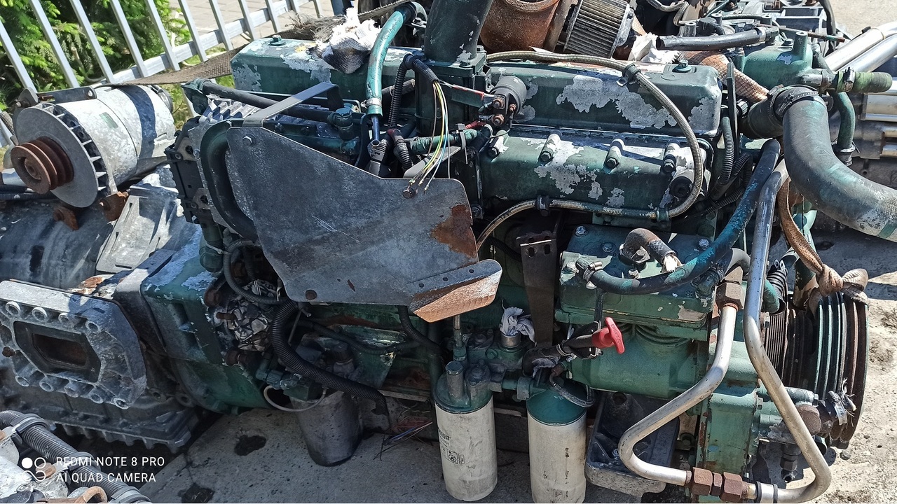 VOLVO FL7 D7 310 D7C310 - Двигатель и запчасти для Грузовиков: фото 3 VOLVO FL7 D7 310 D7C310 - Двигатель и запчасти для Грузовиков: фото 3