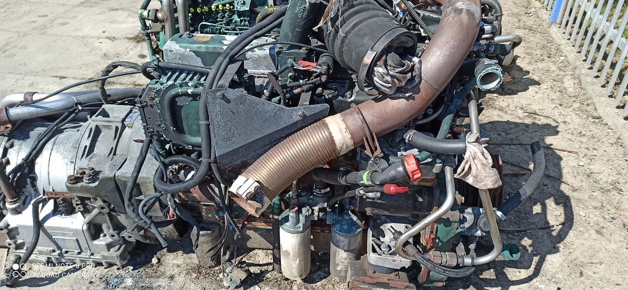 VOLVO FL7 D7 310 D7C310 - Двигатель и запчасти для Грузовиков: фото 2 VOLVO FL7 D7 310 D7C310 - Двигатель и запчасти для Грузовиков: фото 2