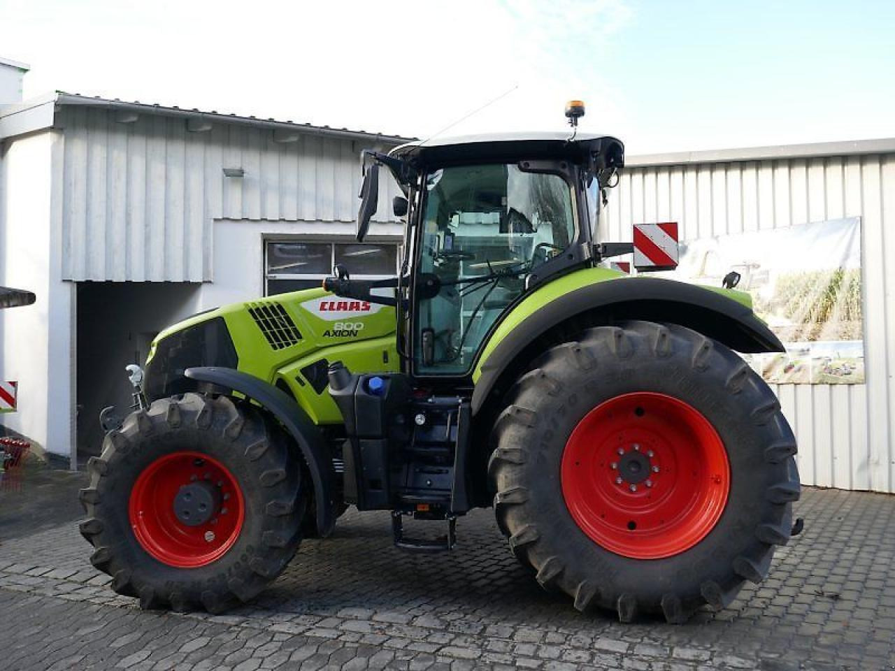 CLAAS axion 800 cis+ - Трактор: фото 1 CLAAS axion 800 cis+ - Трактор: фото 1