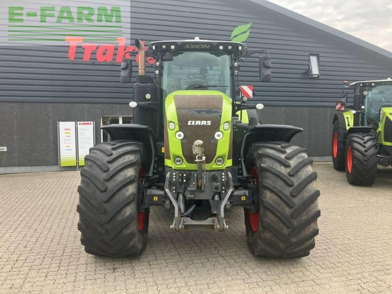 CLAAS axion 930 cmatic cebis CMATIC CEBIS - Трактор: фото 3 CLAAS axion 930 cmatic cebis CMATIC CEBIS - Трактор: фото 3