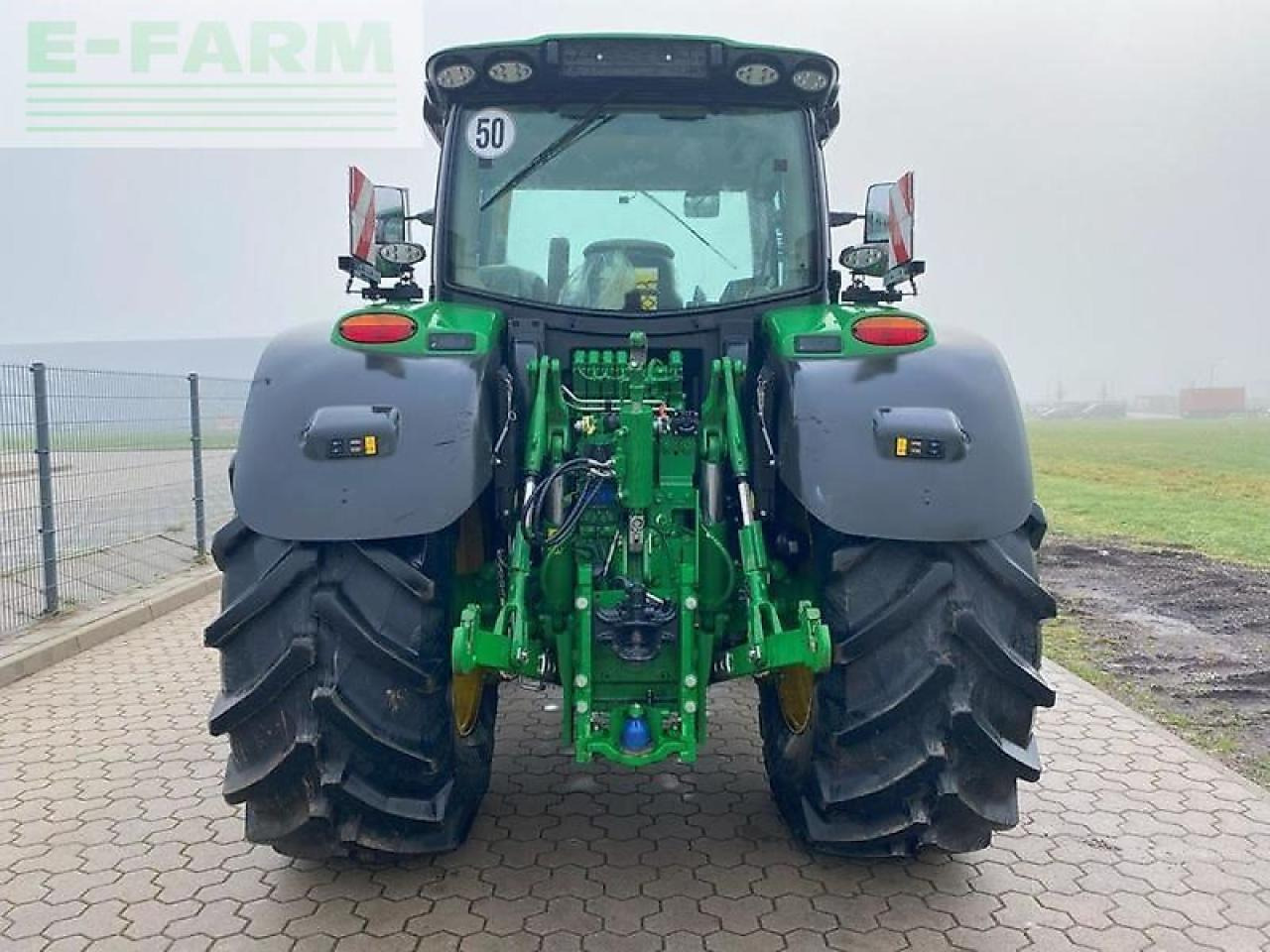 John Deere 6155r ultimate - Трактор: фото 5 John Deere 6155r ultimate - Трактор: фото 5