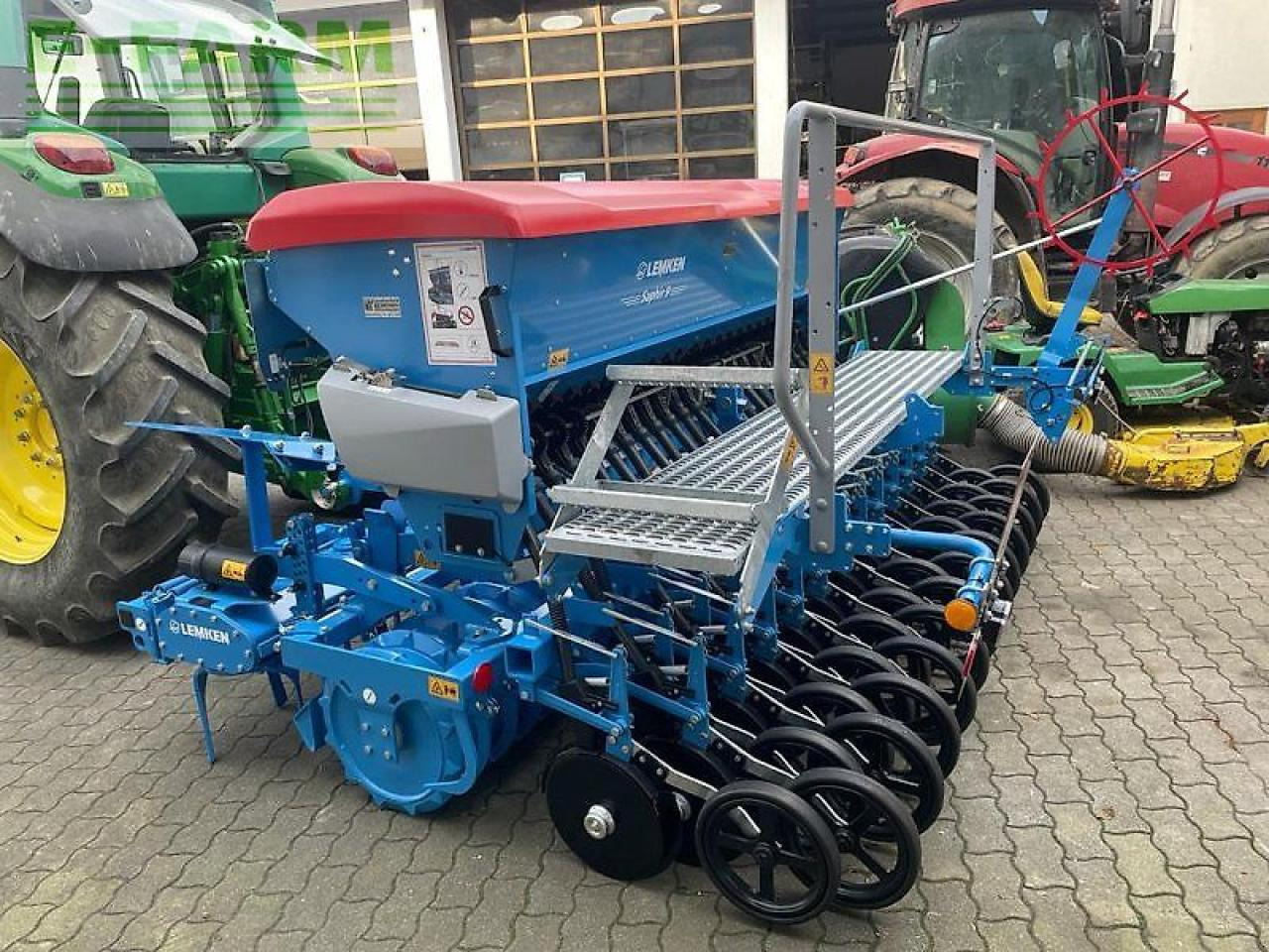Lemken zirkon 8 + saphir 9 - Сеялка: фото 1 Lemken zirkon 8 + saphir 9 - Сеялка: фото 1