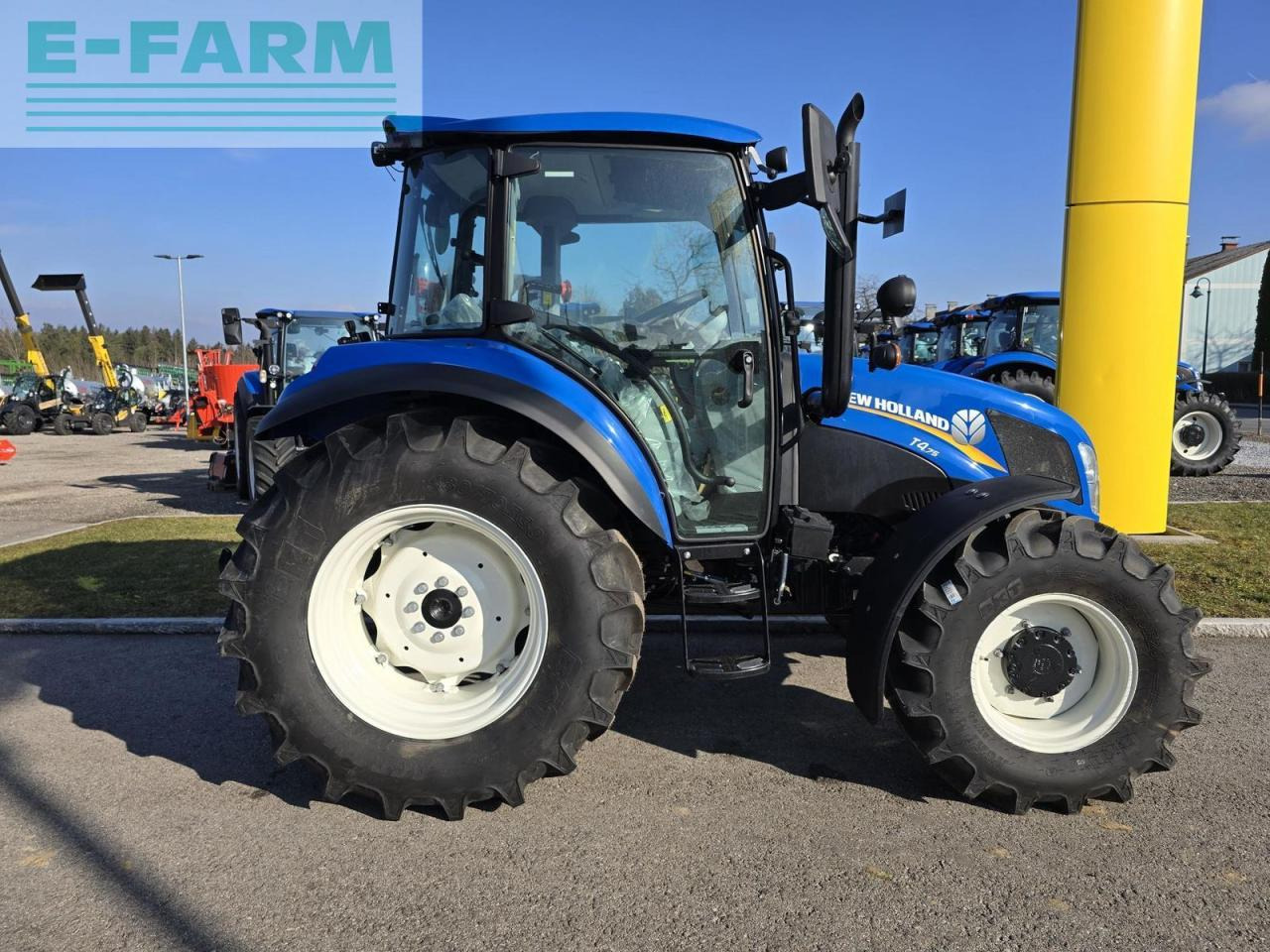 New Holland t4.75 stage v - Трактор: фото 1 New Holland t4.75 stage v - Трактор: фото 1