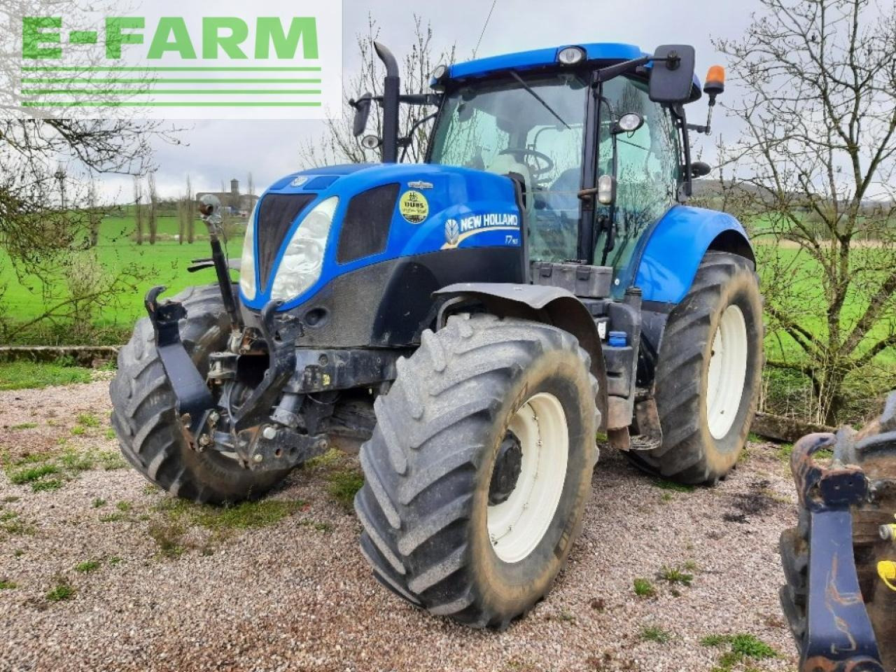Трактор New Holland t7.185: фото 10