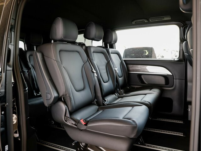 MERCEDES-BENZ EQV 300 Extralang,Avantgarde,8Sitze,2elektr.Tür - Микроавтобус, Электробус: фото 2 MERCEDES-BENZ EQV 300 Extralang,Avantgarde,8Sitze,2elektr.Tür - Микроавтобус, Электробус: фото 2