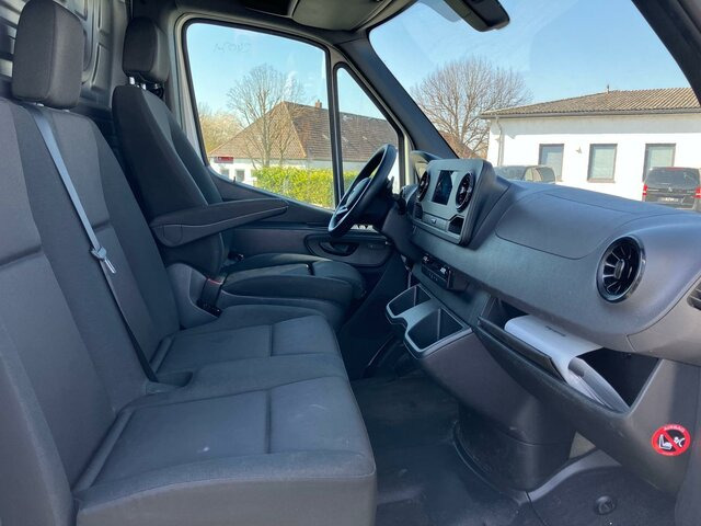 MERCEDES-BENZ Sprinter 317 Maxi,9GTronic,MBUX,Kamera - Цельнометаллический фургон: фото 2 MERCEDES-BENZ Sprinter 317 Maxi,9GTronic,MBUX,Kamera - Цельнометаллический фургон: фото 2
