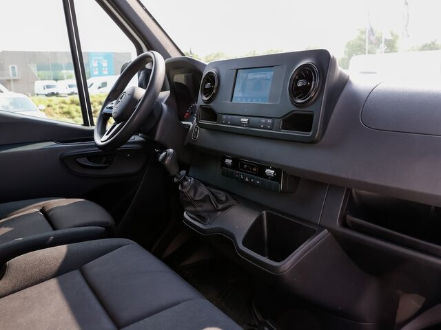 MERCEDES-BENZ Sprinter 317 Maxi,MBUX,Kamera,Tempomat - Цельнометаллический фургон: фото 4 MERCEDES-BENZ Sprinter 317 Maxi,MBUX,Kamera,Tempomat - Цельнометаллический фургон: фото 4