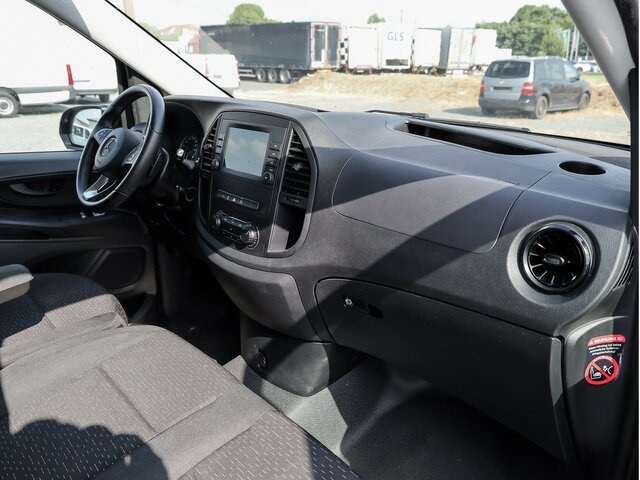 MERCEDES-BENZ Vito 116CDI lang,TourerPro,2Klima,9Sitze,Kamera - Микроавтобус, Пассажирский фургон: фото 4 MERCEDES-BENZ Vito 116CDI lang,TourerPro,2Klima,9Sitze,Kamera - Микроавтобус, Пассажирский фургон: фото 4