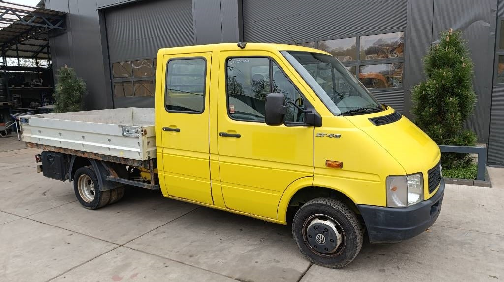 Volkswagen LT 46 Pritschenwagen, Doka, 7 Sitze, Motorschaden - Малотоннажный бортовой грузовик, Грузопассажирский фургон: фото 2 Volkswagen LT 46 Pritschenwagen, Doka, 7 Sitze, Motorschaden - Малотоннажный бортовой грузовик, Грузопассажирский фургон: фото 2