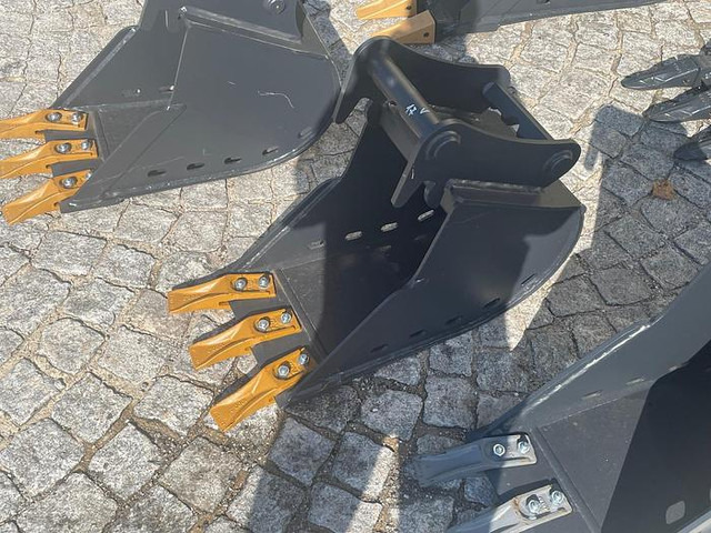 Big Tieflöffel 30 cm mit Lehnhoff MS01 Symlock Aufnahme - Ковш: фото 1