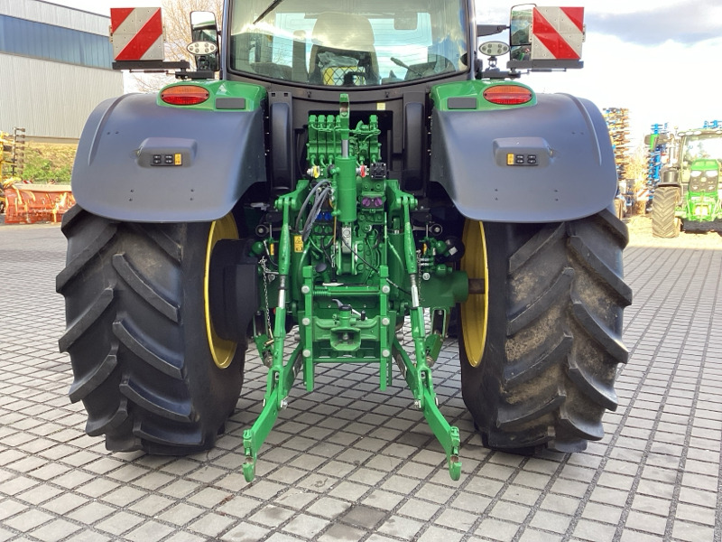 John Deere 6R215 CommandPro/ Garantie bis 06/27 - Трактор: фото 5 John Deere 6R215 CommandPro/ Garantie bis 06/27 - Трактор: фото 5