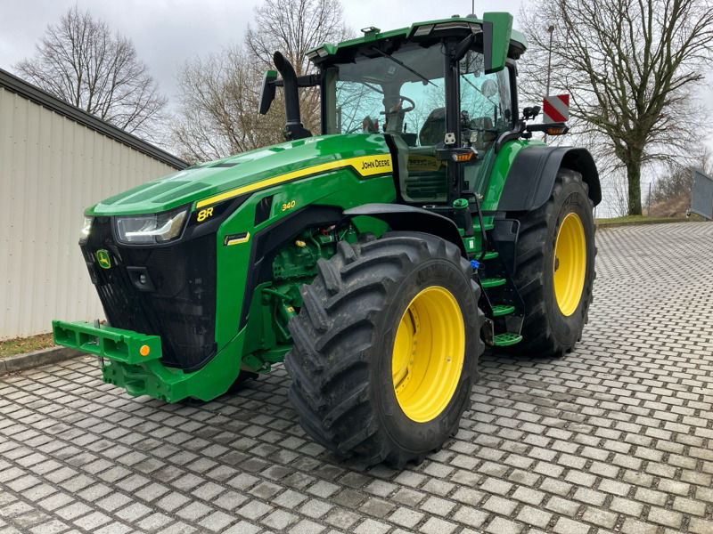 John Deere 8R340/CommandPro/HR-Gewichte/PowerGard - Трактор: фото 1 John Deere 8R340/CommandPro/HR-Gewichte/PowerGard - Трактор: фото 1