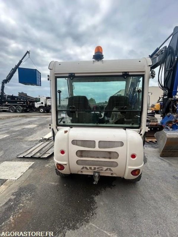 BALAYEUSE/RAMASSEUSE AUSA BD202HL 2015 212 HEURES - Подметально-уборочная машина: фото 4 BALAYEUSE/RAMASSEUSE AUSA BD202HL 2015 212 HEURES - Подметально-уборочная машина: фото 4