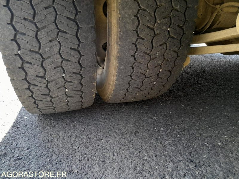 BOM RENAULT 270 dxi 16T, 178 000 km - Мусоровоз: фото 5 BOM RENAULT 270 dxi 16T, 178 000 km - Мусоровоз: фото 5