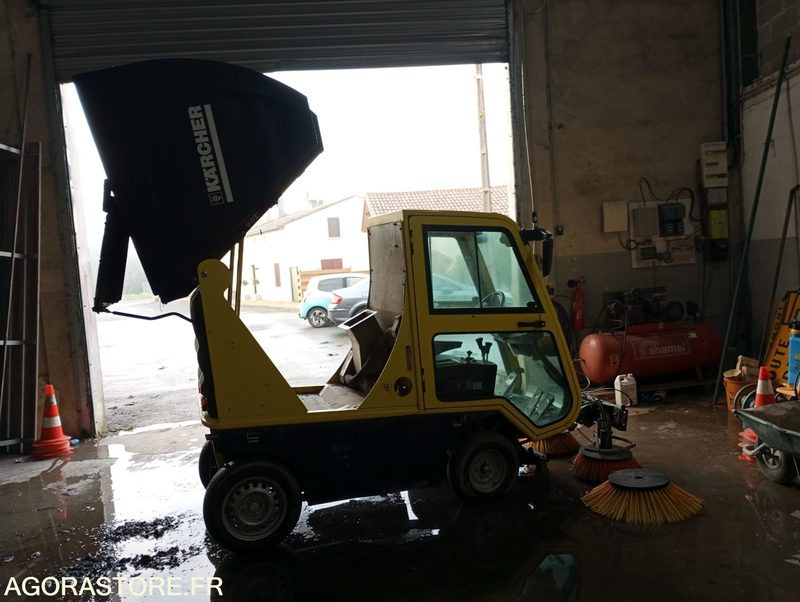 Balayeuse Karcher - Подметально-уборочная машина: фото 2 Balayeuse Karcher - Подметально-уборочная машина: фото 2