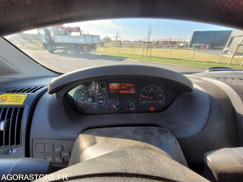 CITROEN JUMPER HDI 110 FAP BUSINESS - Цельнометаллический фургон: фото 5 CITROEN JUMPER HDI 110 FAP BUSINESS - Цельнометаллический фургон: фото 5