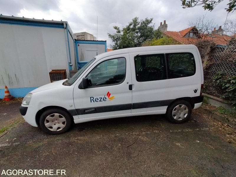 Citroen Berlingo Combispace ESS+GNV - 2007 - 62683kms - Легковой автомобиль: фото 2 Citroen Berlingo Combispace ESS+GNV - 2007 - 62683kms - Легковой автомобиль: фото 2