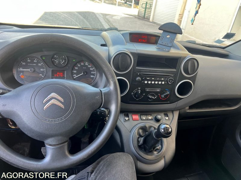 Citroen berlingo - 2016 - 76000km - Легковой автомобиль: фото 2 Citroen berlingo - 2016 - 76000km - Легковой автомобиль: фото 2