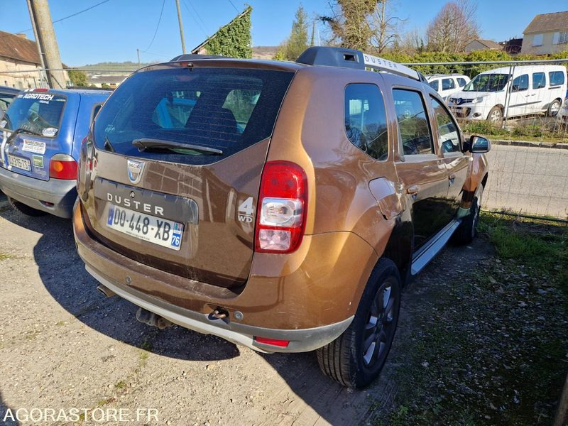 Dacia Duster - DQ448XB - 2015 - 143970km - Внедорожник: фото 3 Dacia Duster - DQ448XB - 2015 - 143970km - Внедорожник: фото 3