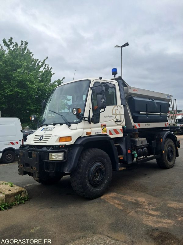 Unimog U500 Mercedes 3121 - Грузовик: фото 1 Unimog U500 Mercedes 3121 - Грузовик: фото 1