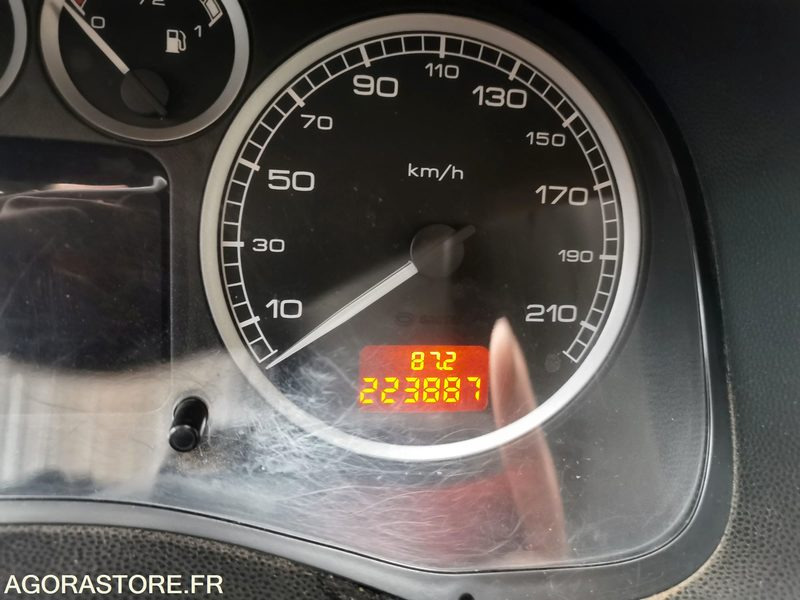 PEUGEOT 307 - Легковой автомобиль: фото 4 PEUGEOT 307 - Легковой автомобиль: фото 4