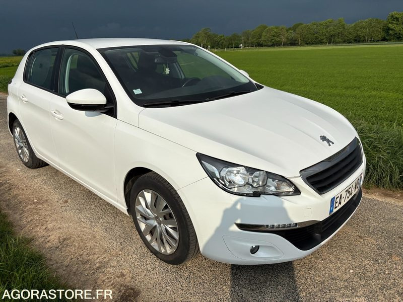 PEUGEOT 308 DIESEL 1.6 L HDI - Легковой автомобиль: фото 1 PEUGEOT 308 DIESEL 1.6 L HDI - Легковой автомобиль: фото 1