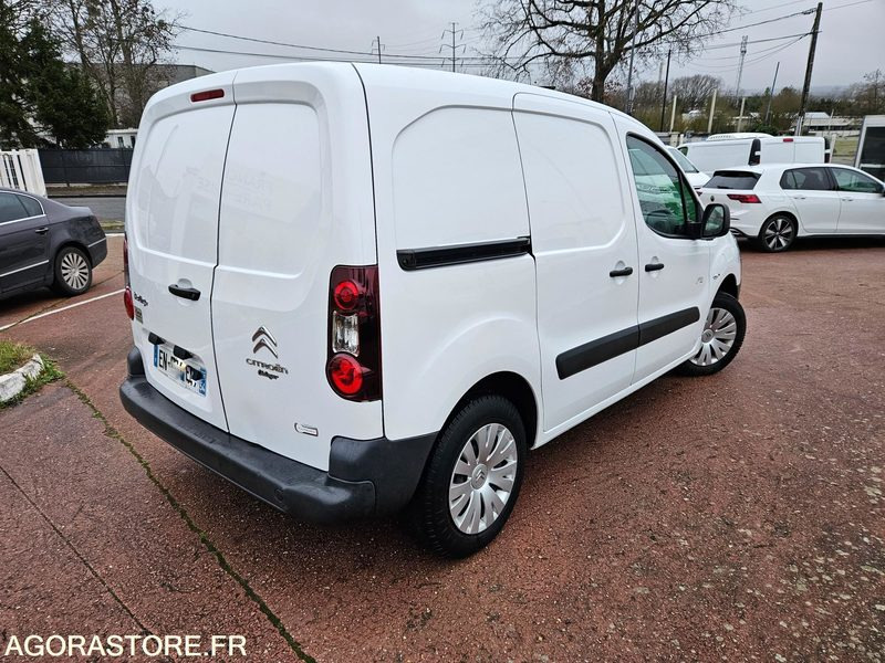 PEUGEOT PARTNER ÉLECTRIQUE 3 PLACES GPS CLIM - 2017 - 23300KMS - Легковой фургон, Электрический фургон: фото 2 PEUGEOT PARTNER ÉLECTRIQUE 3 PLACES GPS CLIM - 2017 - 23300KMS - Легковой фургон, Электрический фургон: фото 2
