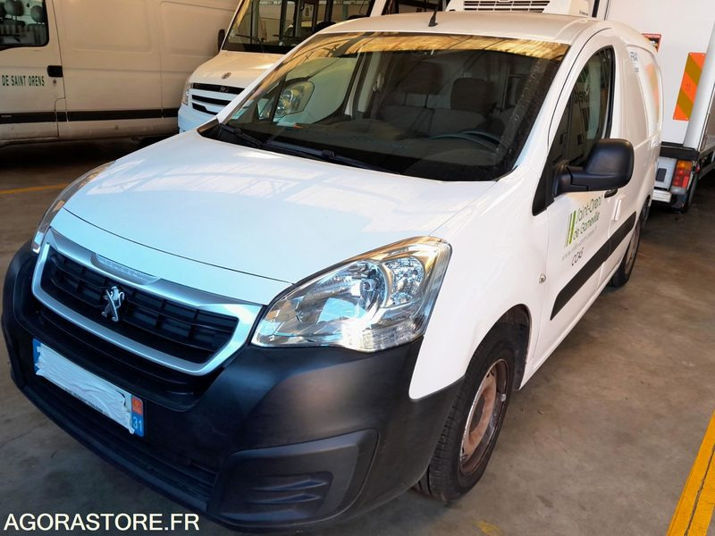 PEUGEOT PARTNER II 1.6 Vti 50026 kms 2016 frigo - Легковой фургон: фото 3 PEUGEOT PARTNER II 1.6 Vti 50026 kms 2016 frigo - Легковой фургон: фото 3