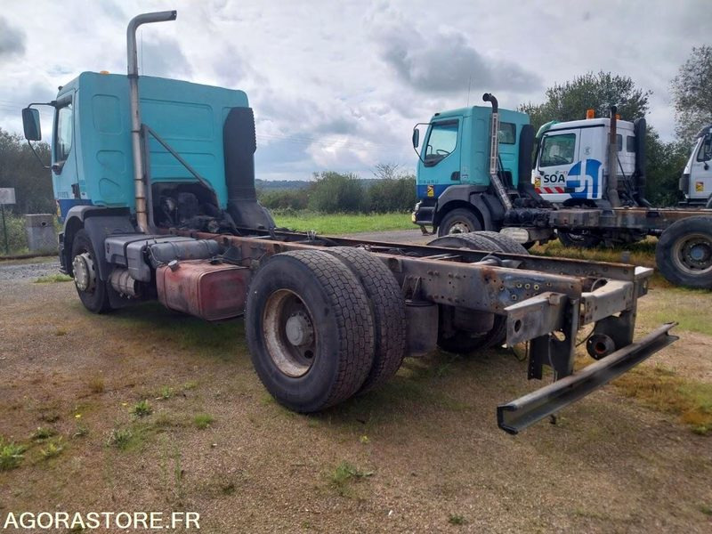RENAULT 320-19 DCI / 2003 / 401 116 Km - Грузовик-шасси: фото 5 RENAULT 320-19 DCI / 2003 / 401 116 Km - Грузовик-шасси: фото 5