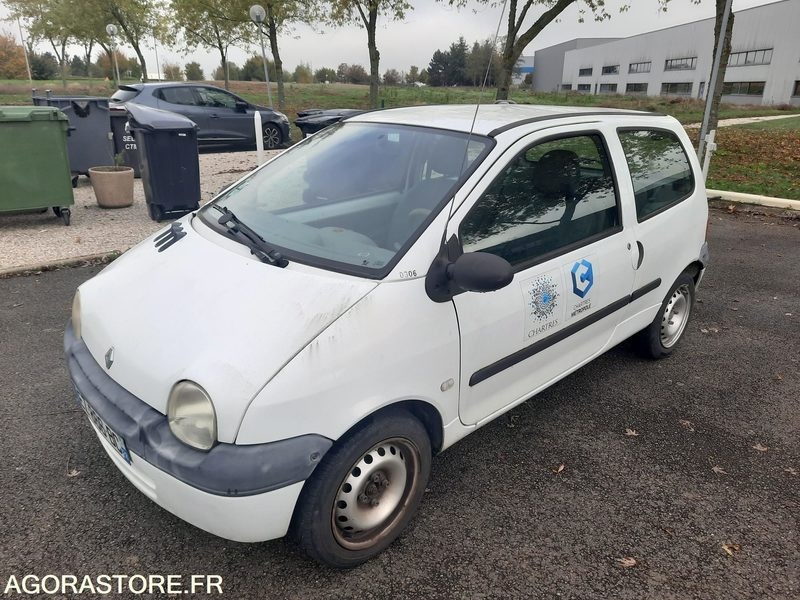RENAULT TWINGO - 2003 - 90650KM - Легковой автомобиль: фото 1 RENAULT TWINGO - 2003 - 90650KM - Легковой автомобиль: фото 1