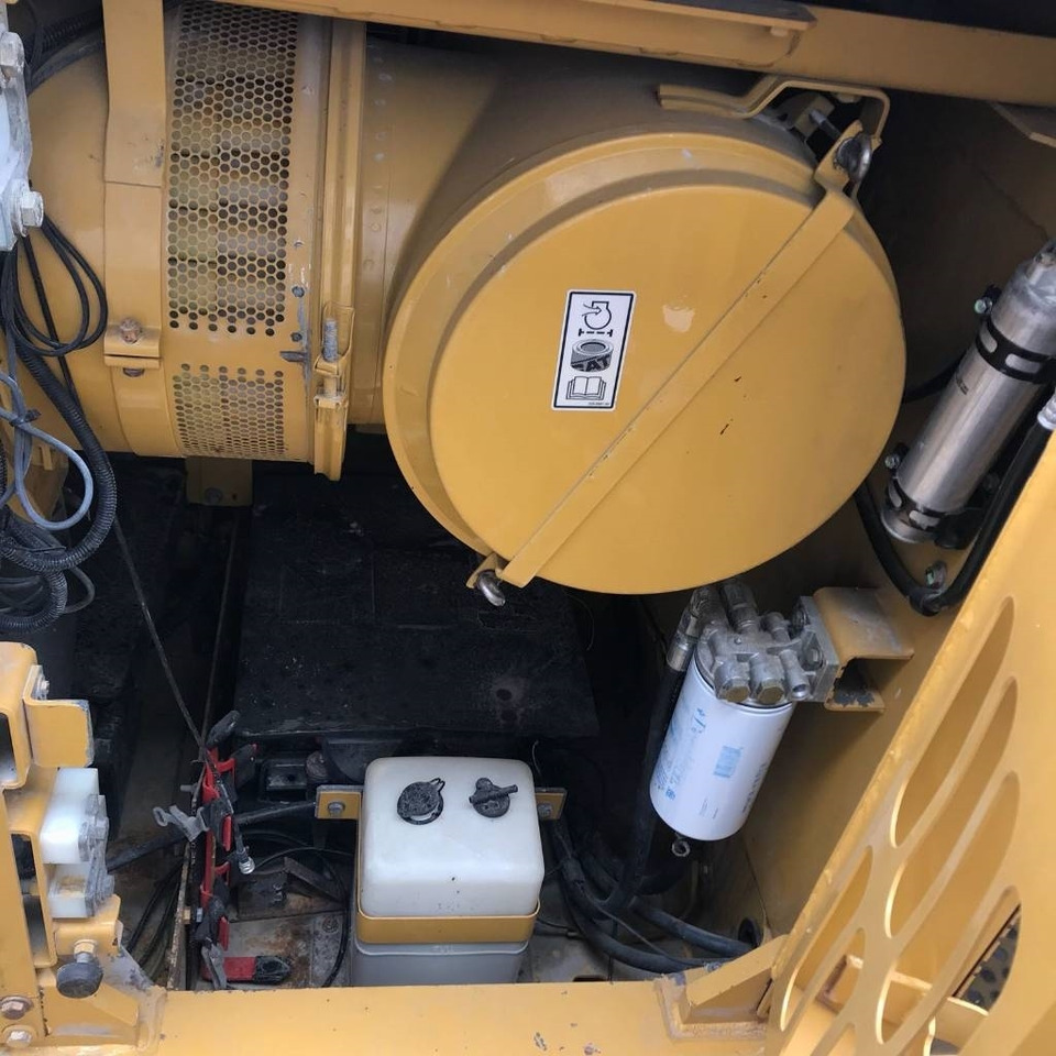 CAT 365 CL  в лизинг CAT 365 CL: фото 15